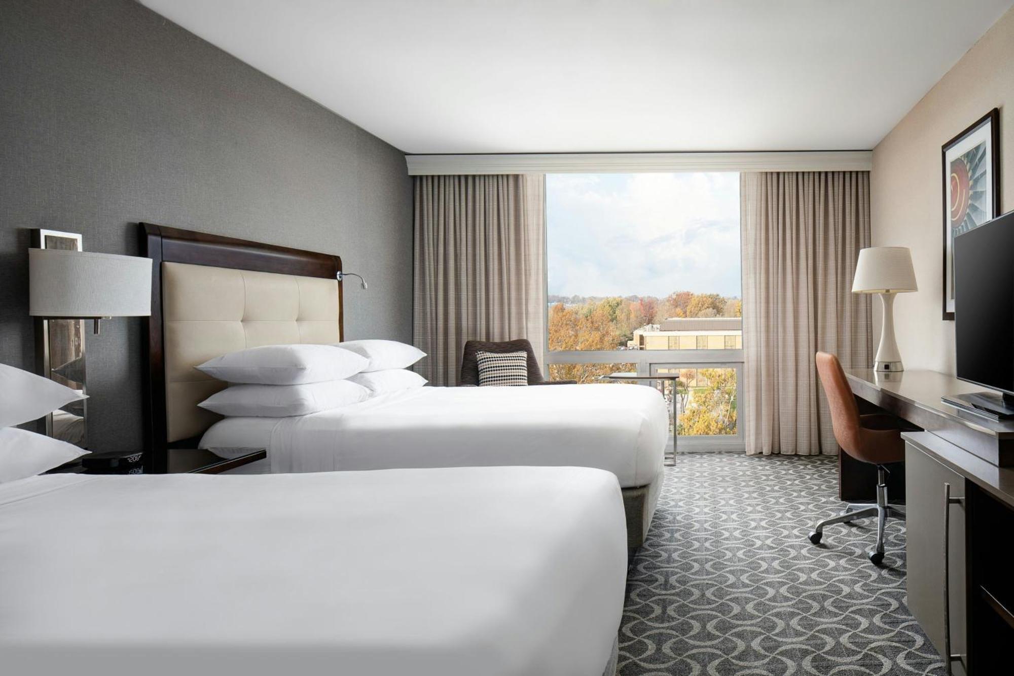 Hotel Marriott St. Louis Airport Edmundson Exterior foto